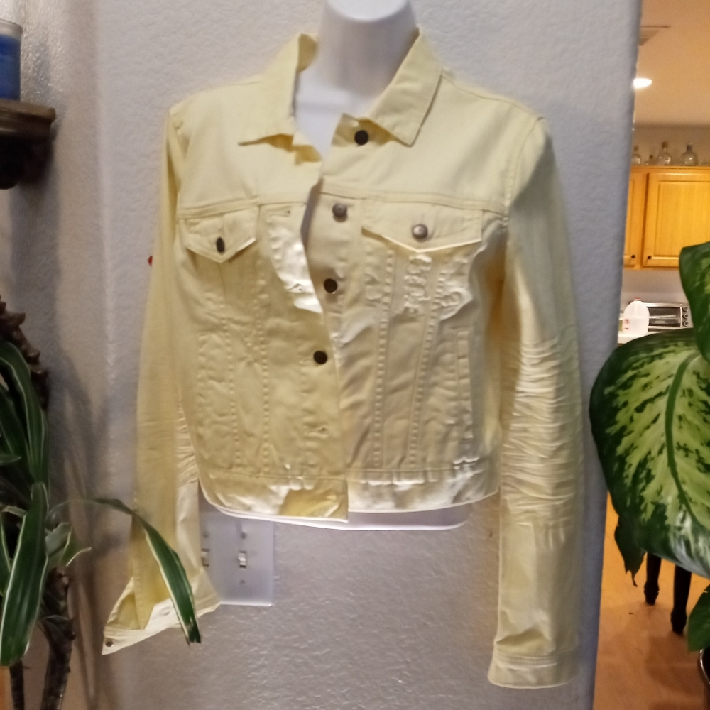 Yellow demin jacket